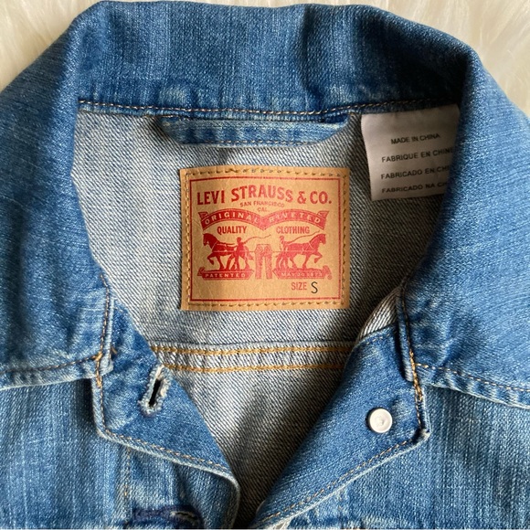 Small Levis Trucker Jacket - Picture 5 of 6